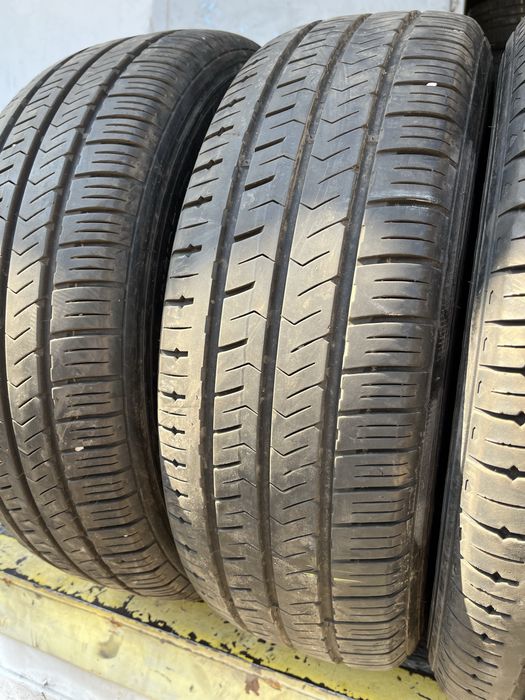 4 бр. гуми за бус 205/65/16C Hankook 6-7 mm DOT 2916