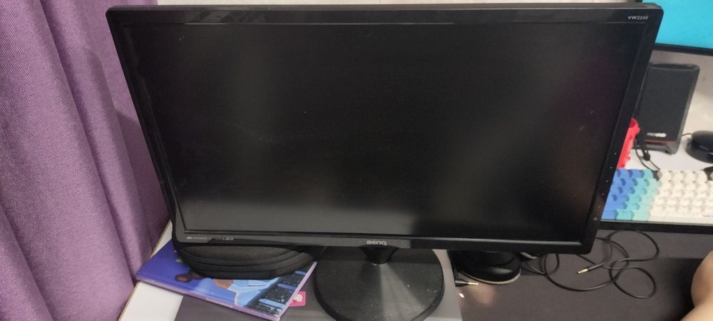 Мониторы продаются