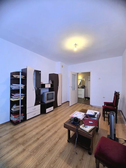 Продава се Четиристаен апартамент в Горна Оряховица - 94 кв.м за 1004 €/кв.м - Снимка #1