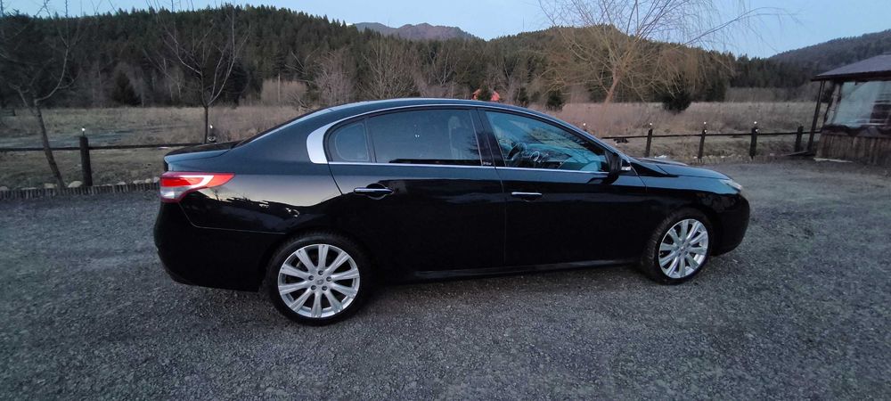 Renault Latitude Initiale Paris 2014