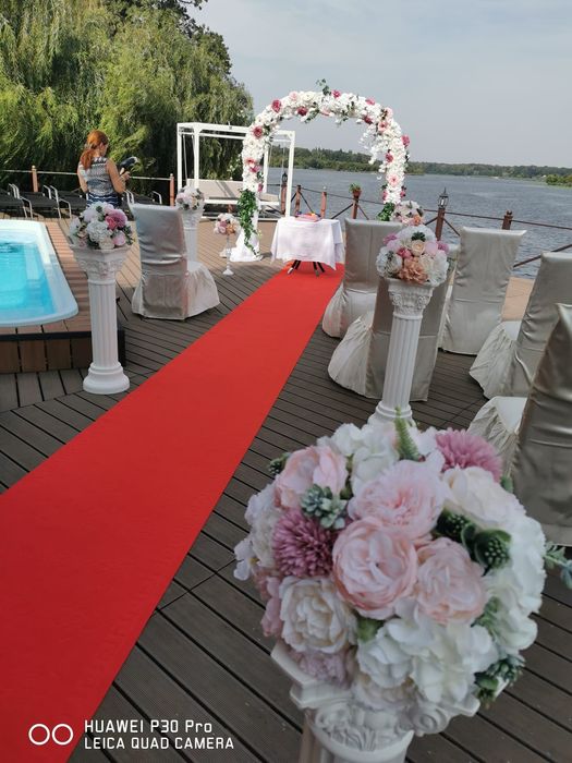 Aranjament cristelniță / decor botez, nunta