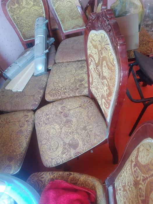 Стол.стулья 12 шт бу.