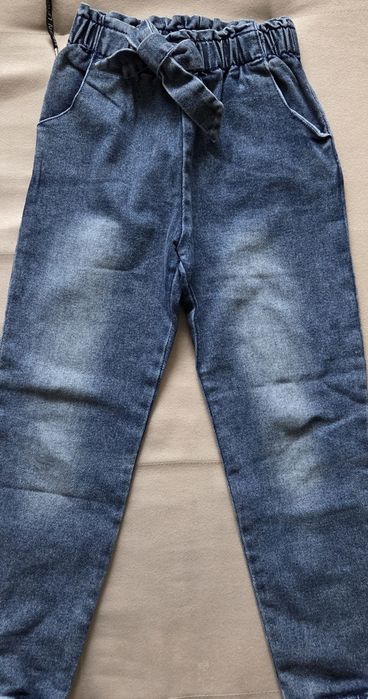 Нови дънки -  7 €