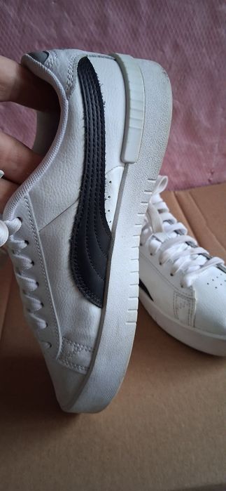 Adidasi din piele Puma mărimea 38