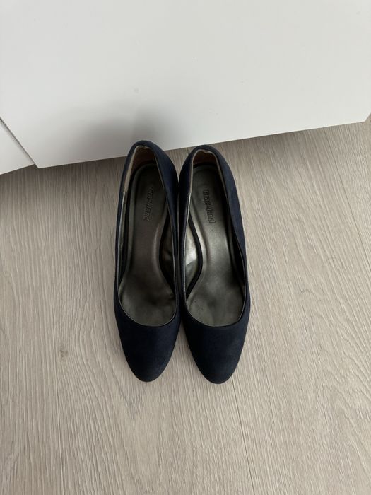 Vand pantofi bleumarin
