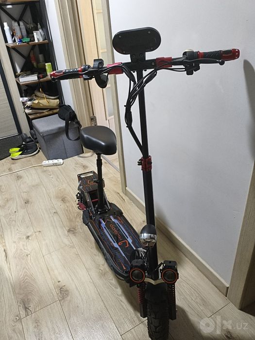 Продается электросамокат Kugo E10 max