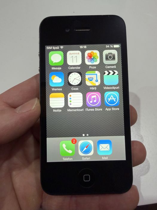 Iphone 4s 8 gb Arata foarte bine