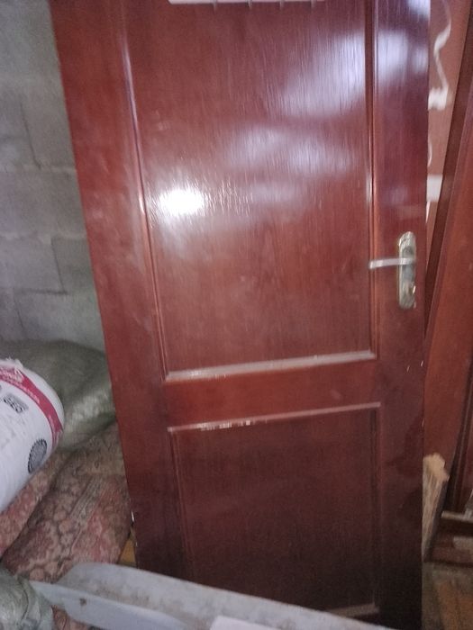 Межкомнатные двери с замками