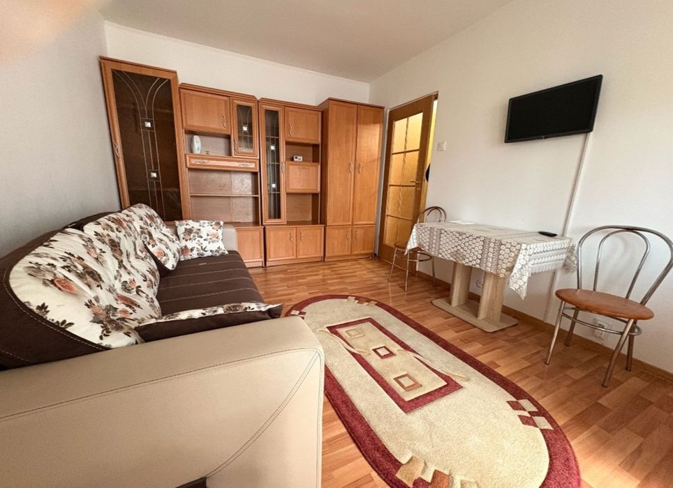 Garsoniera de închiriat