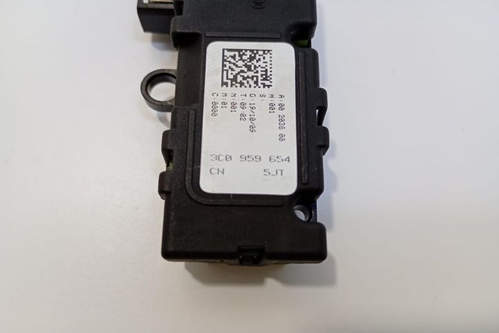 Senzor  unghi volan 3C0959654 Volkswagen VW Jetta a 5-a generatie ser