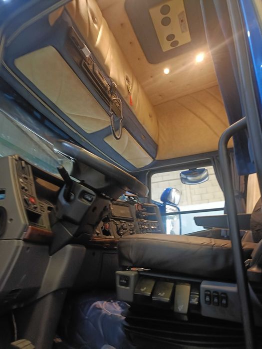 Cap tractor Scania R500