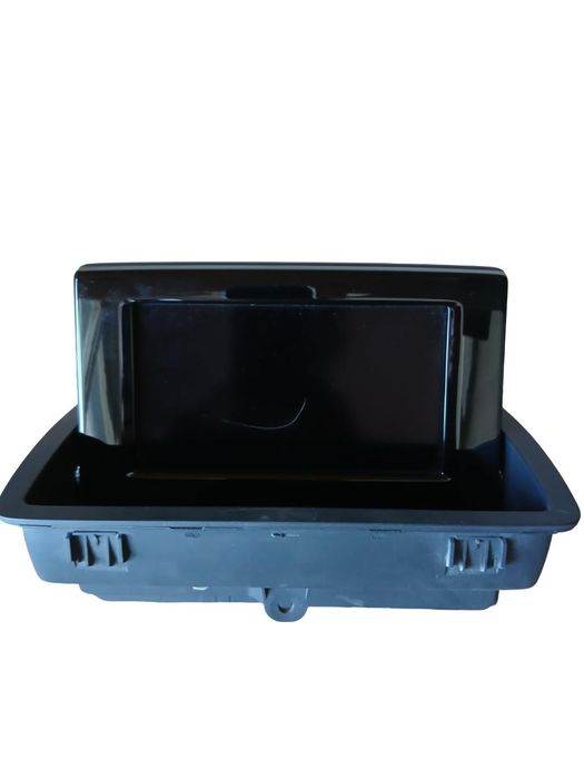 Display/Navigatie Audi Q3 8U, 8Ub, 8Ug 2011 - 2018 Cu Defect