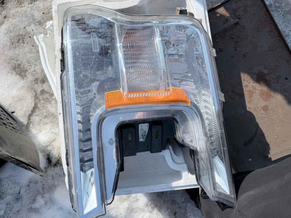 Продам фары Ford F-150