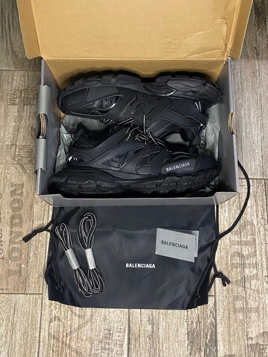 Balenciaga Track