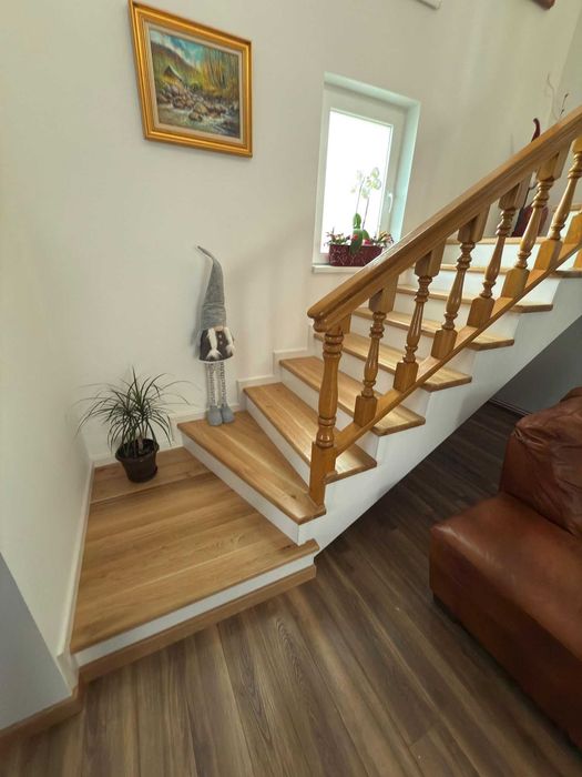 Scări din stejar / scara lemn masiv / scări pe comanda