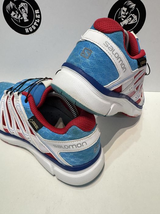 Маратонки SALOMON GORE-TEX .Номер 41.5