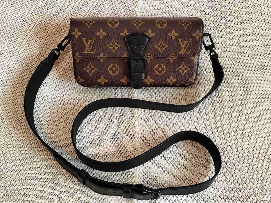 Louis Vuitton Чанта Монограм с модерен удължен дизайн