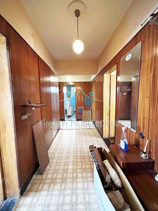 Продава се Четиристаен апартамент в Шумен, Пазара - 115 кв.м за 1197 €/кв.м - Снимка #5