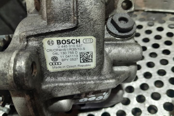 Kit injectie (pompa, rampa, injectoare) 04L130755D / 0445010537 / 04L