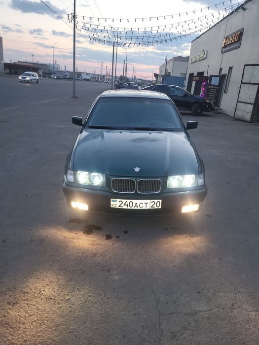 Продам BMW сел поехол