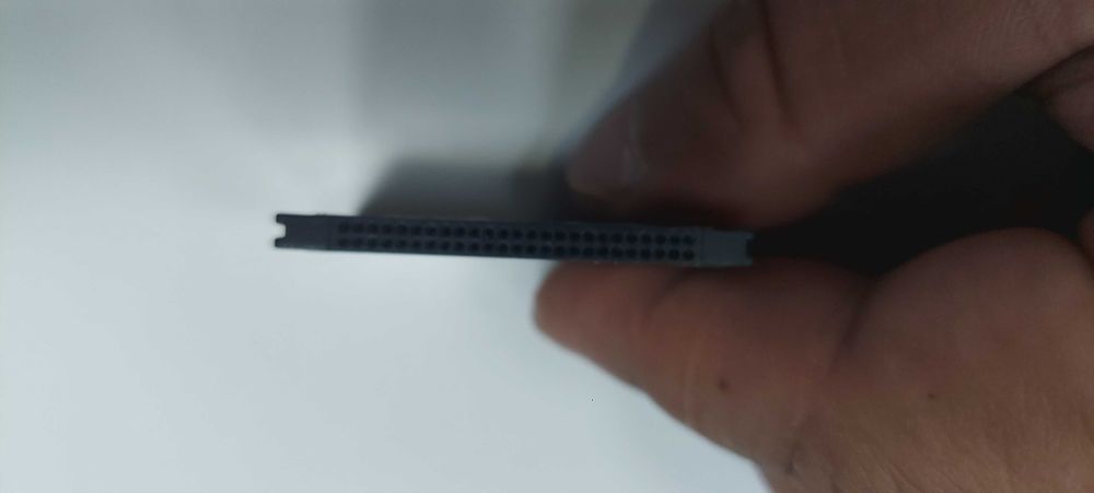 Карты памяти CompactFlash Unigen, 1 GB MemoryStick PRO-HG Duo