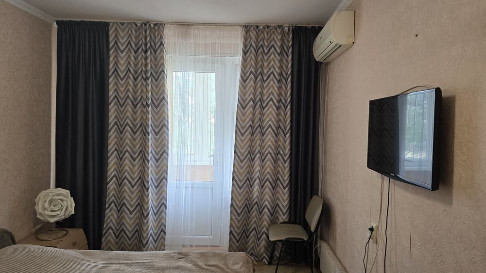 Посуточно 2 комн, 12 мкр., квартирные документы, чеки, ЭСФ.