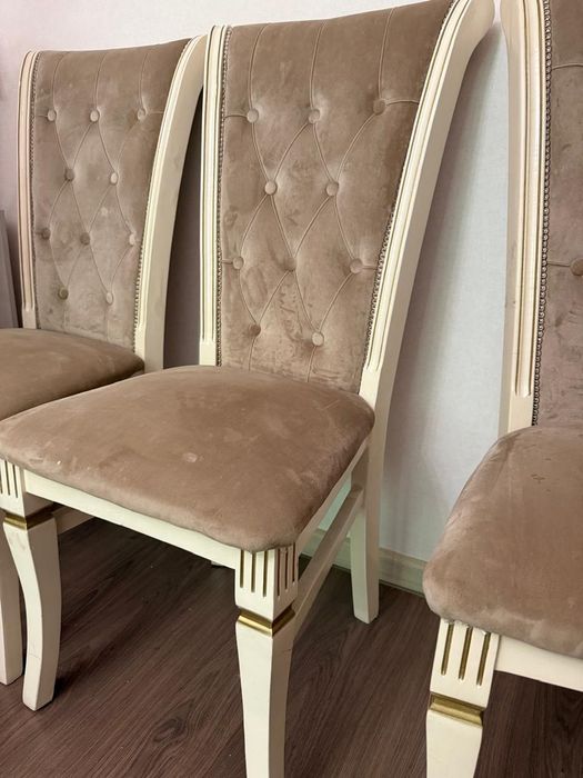 Продам стуля 4 шт