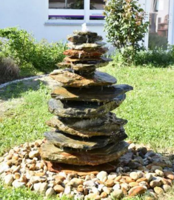 Уникални градински фонтани от естествен камък