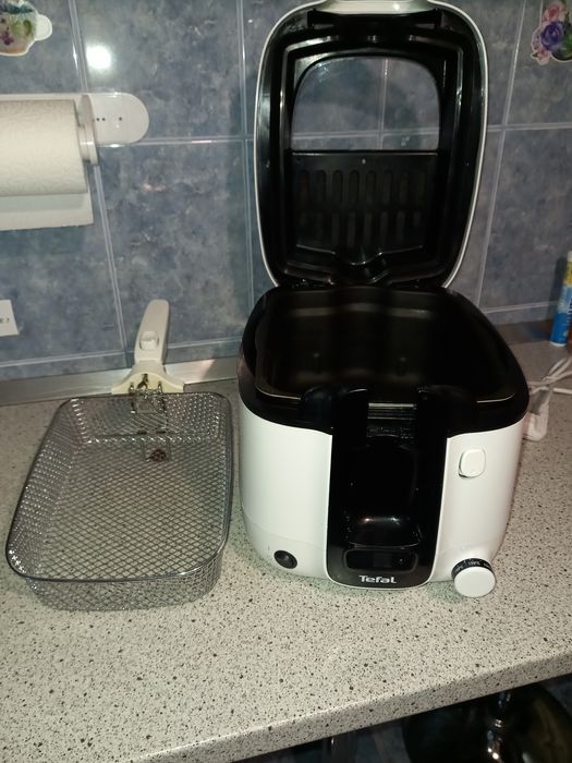 Fripteuza  TEFAL