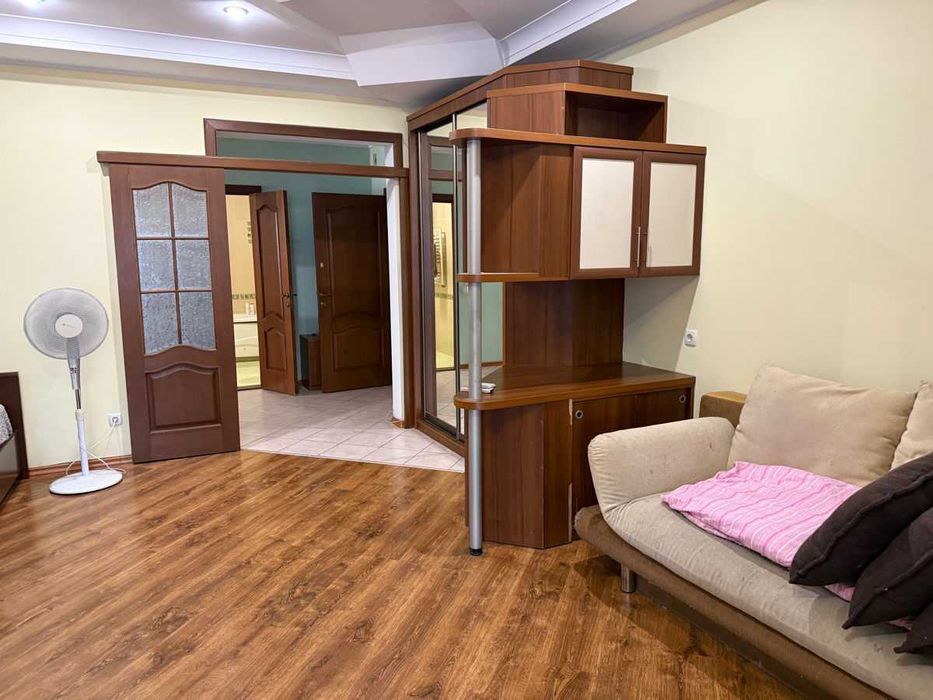 Дава се под наем Двустаен апартамент в София, Бояна - 70 кв.м за 400 € - Снимка #2