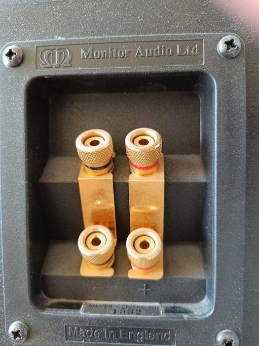 Комплект 3 броя тонколони: център и предни Monitor Audio Silver 5i 10i