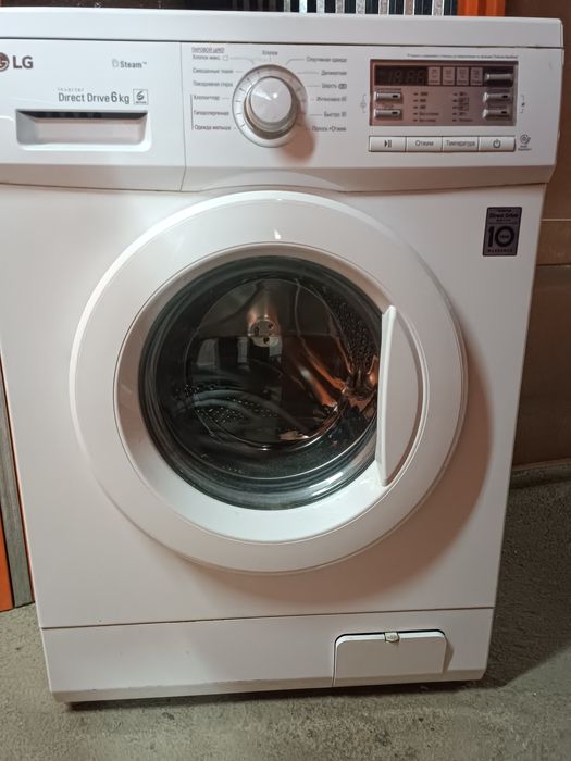 Продам стиральную машину LG