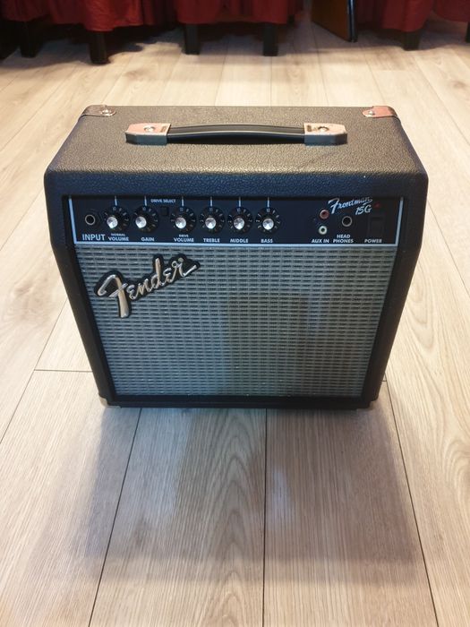 Vand Amplificator Chitara Fender Frontman 15 G DEFECT