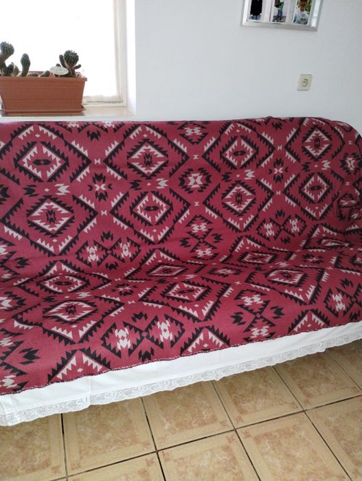 Cuverturi tesute traditional