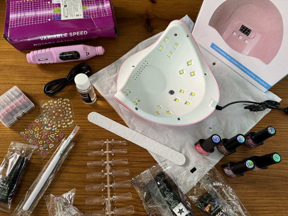 Комплект за маникюр  uv led печка електрическа пила гел ляк изглаждане