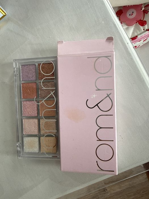 ROM&ND Better Than Palette (блестящие тени)