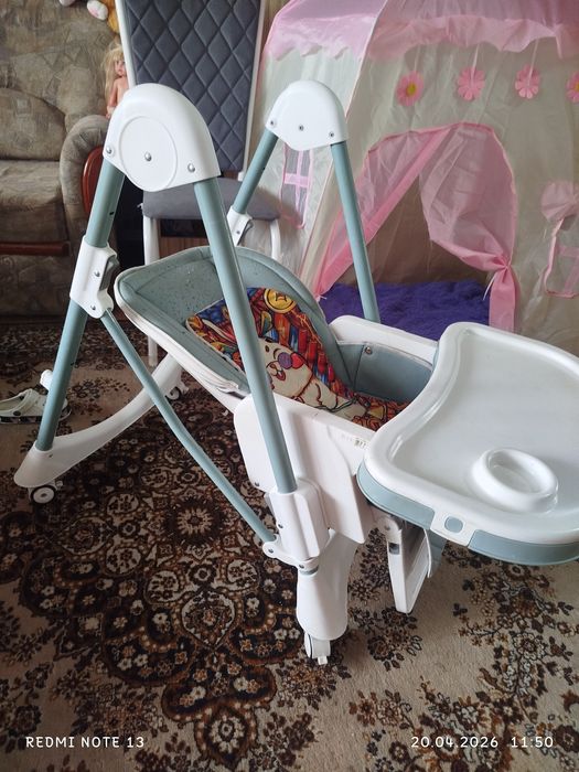 Продам стульчик для кормления