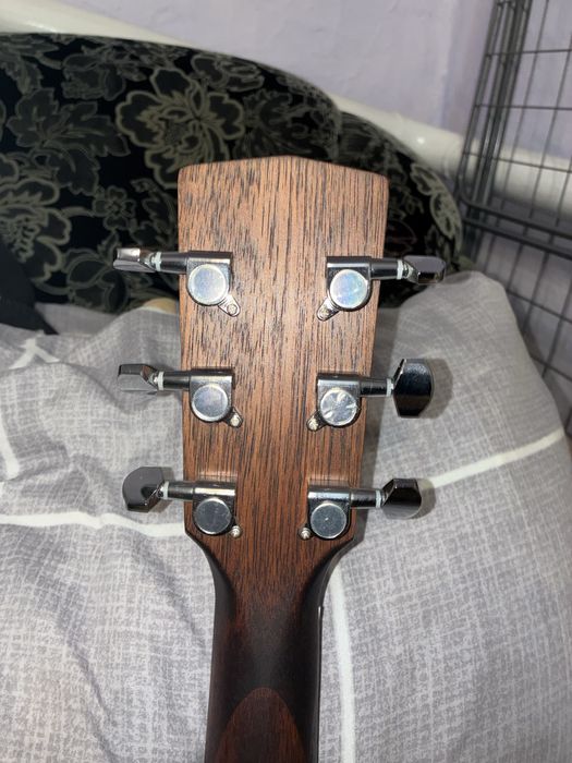 Гитара Gort AD810