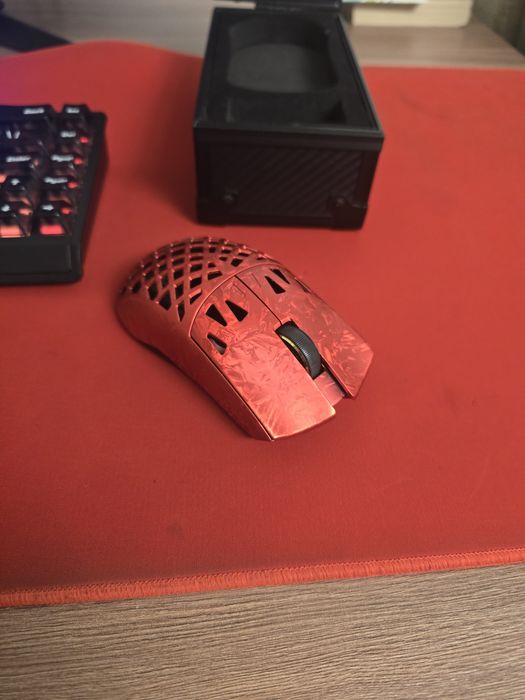 Продам мышку игровая Ipi stay fly