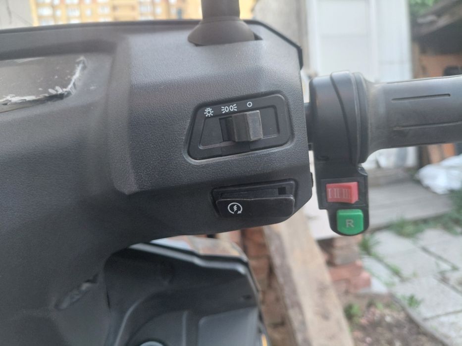 Электроскутер продам