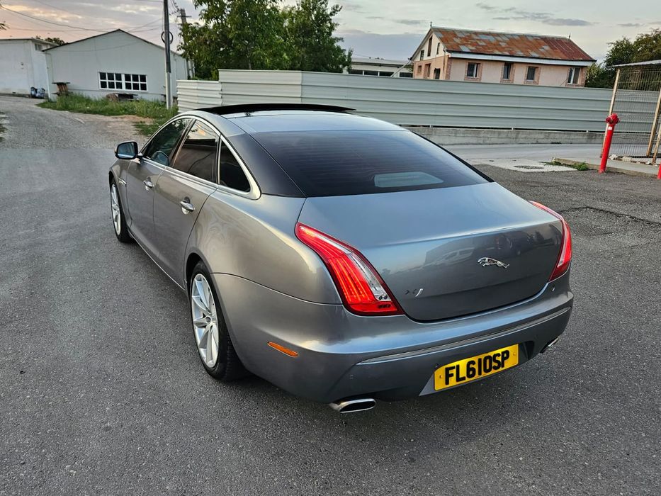 Jaguar XJ 3.0d Automat 275cp volan dreapta