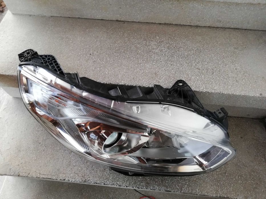 Фар Ford S-Max Ford Galaxy десен/Фар Форд Галакси Форд С-макс Оригинал