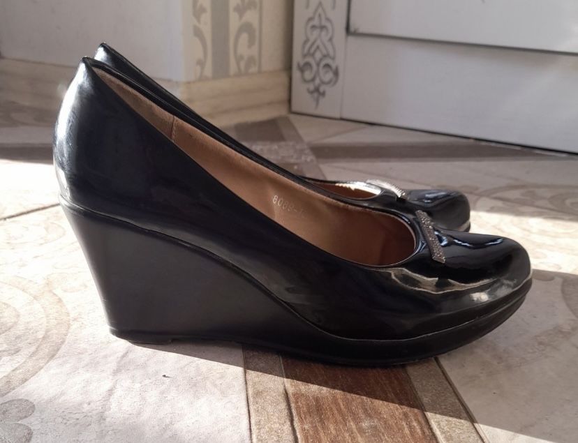 Туфли коричневый