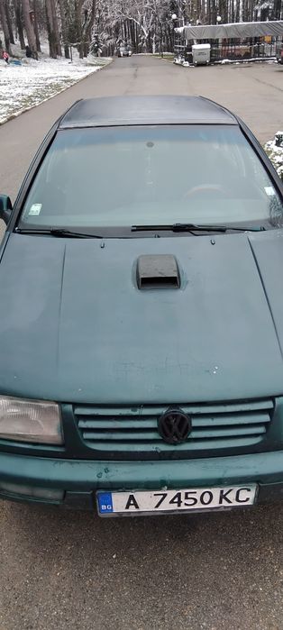 Фолцваген Венто 1.8