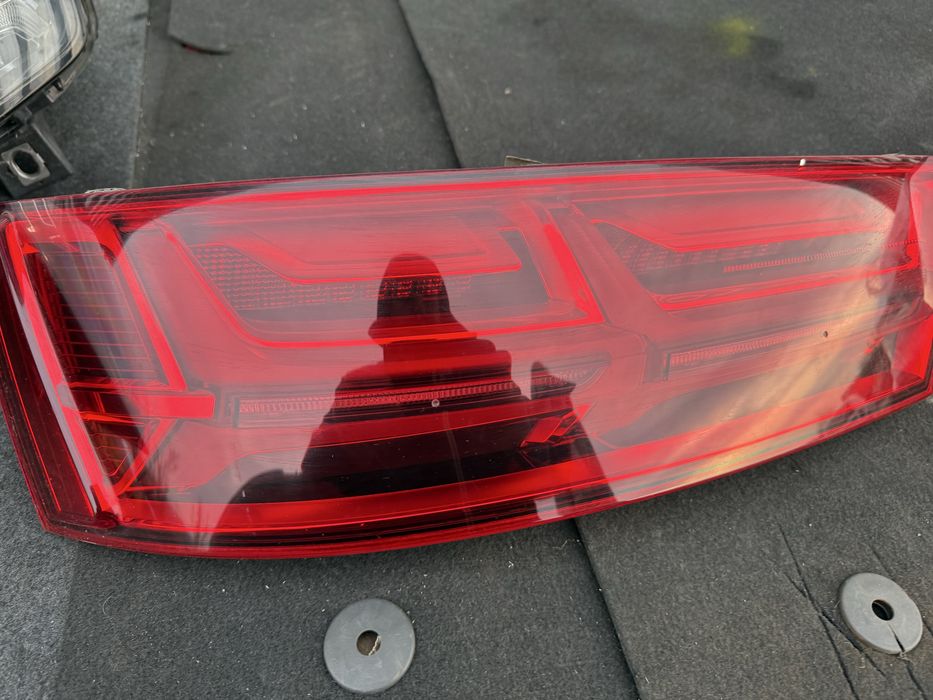 Оригинални европеиски жълти стопове стоп Audi Q7 4m Ауди 2015-19г