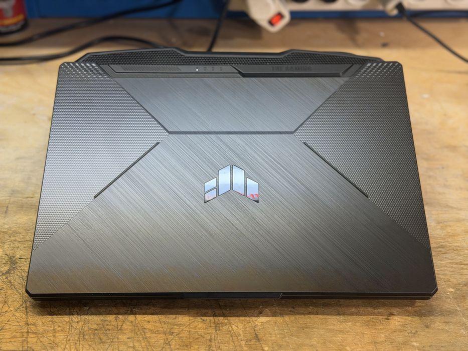 Laptop Gaming Ryzen 5 7535HS | 16GB DDR5 | RTX 3050 | 512SSD