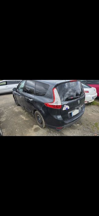 RENAULT Scenic 2011 — imagine 4