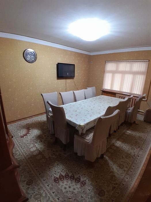 4 xonali 4-qavatda joylashgan yevroremont uy mebel texnikasi bilan