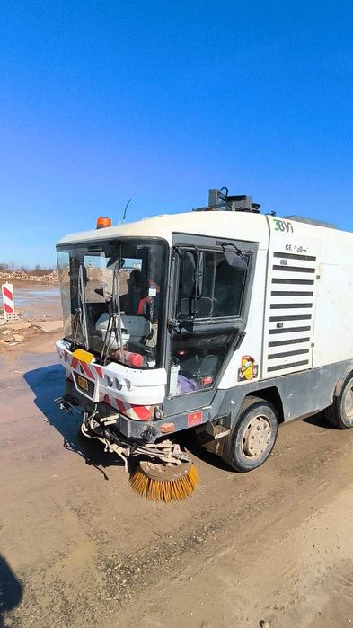 Inchiriere Vanzare Autocisterna si Automaturatore - Curatenie Santiere