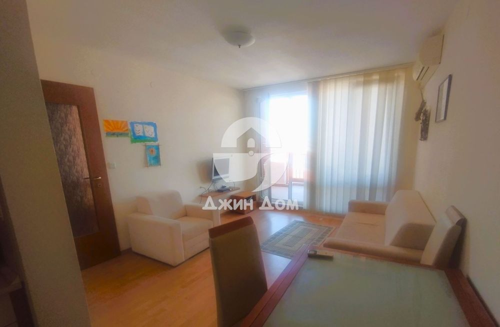 Продава се Двустаен апартамент в Свети Влас - 67 кв.м за 1636 €/кв.м - Снимка #2